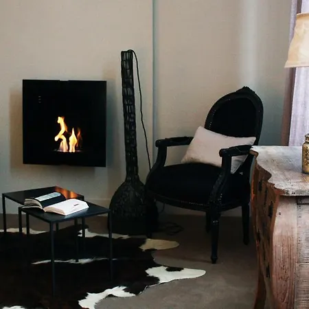 Bed & Breakfast Chateau Les Parcs Fontaines 3*